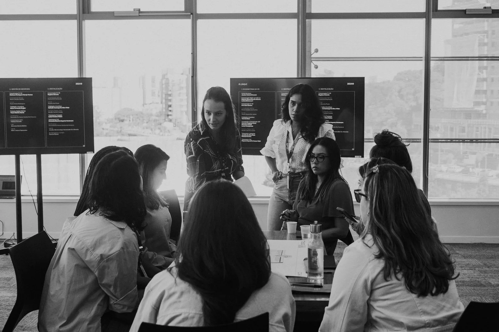 Debate e convergência para resolução de desafios complexos de negócio | IN.SIGHT